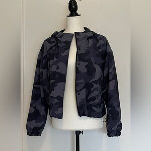 Old Navy Camouflage Hooded Jacket medium